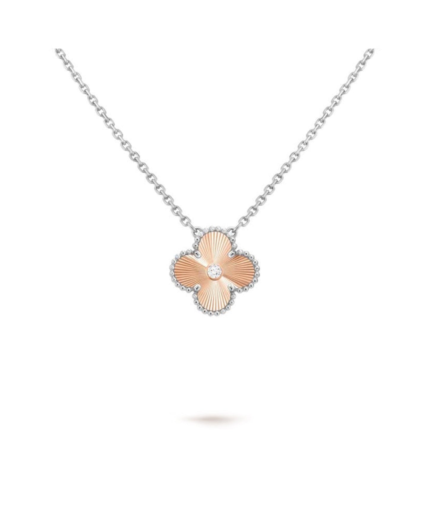 Van Cleef & Arpels Holliday Alhambra Pendant 2024